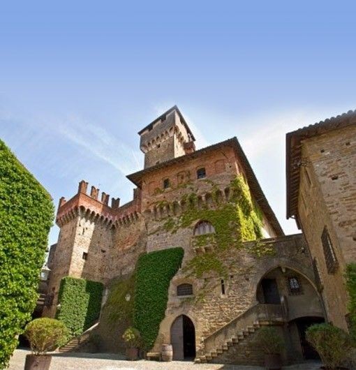 Châteaux, palais et demeures historiques